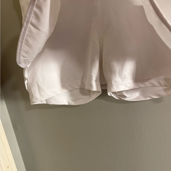 Penn White Skort with Flared Skirt and Elastic Waistband - Picture 3 of 8